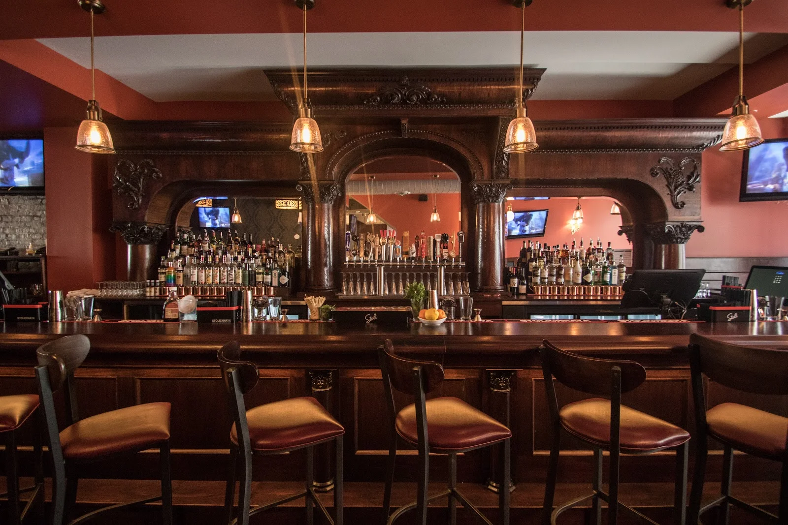 Best Vodka Cocktails in Lake View, Chicago