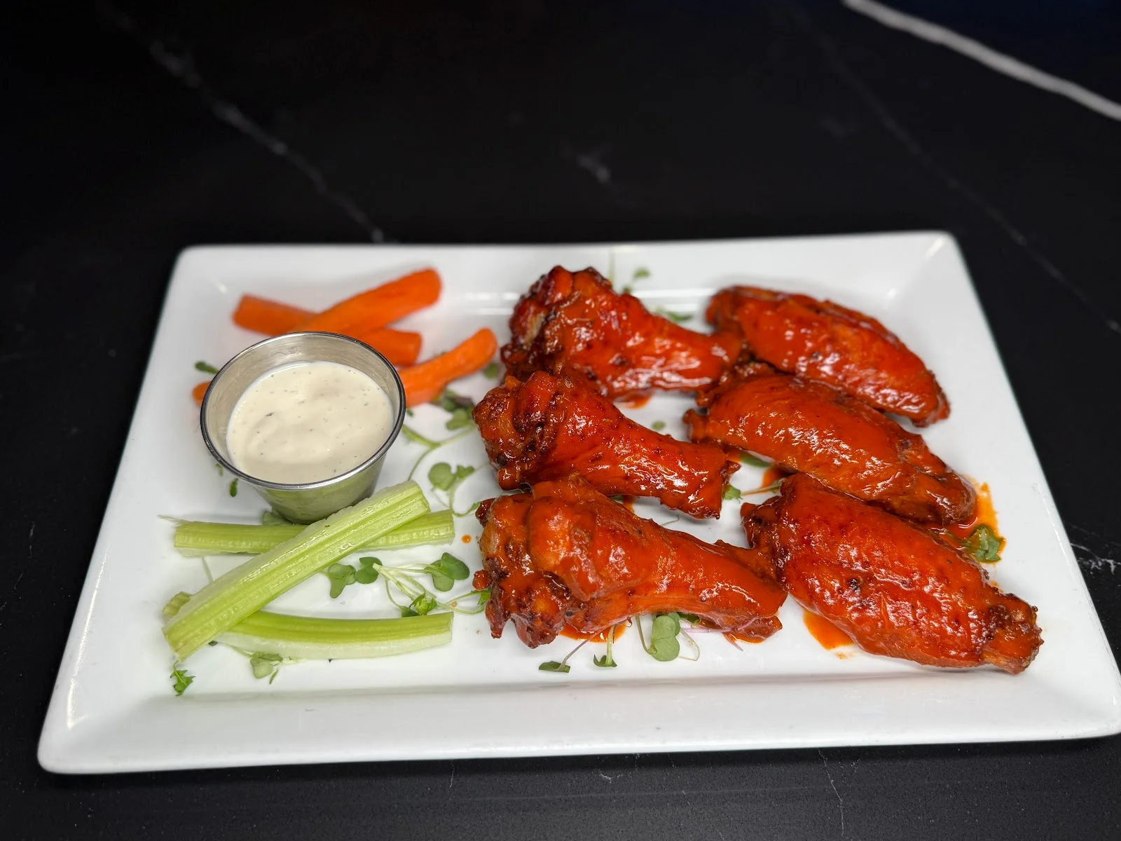 Best Wings in Washington Park, Chicago