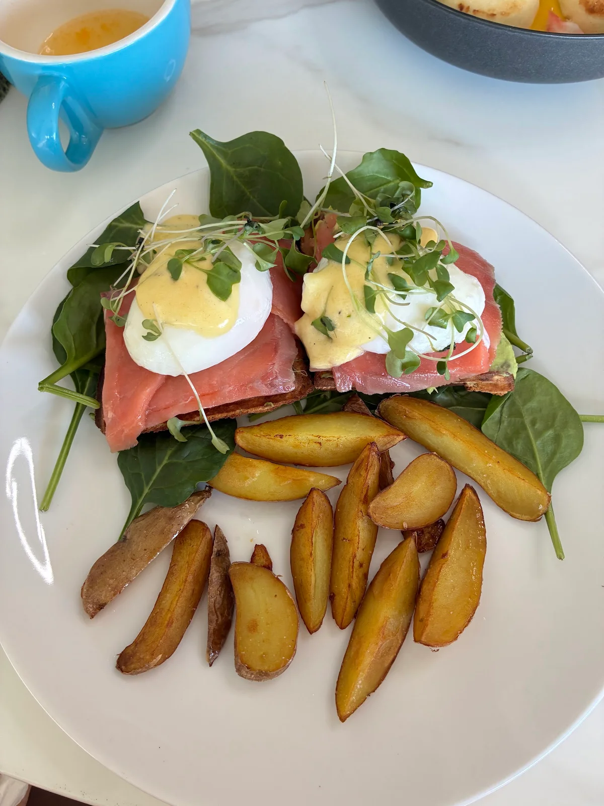 Best Eggs Benedict in Lincoln Square, Chicago