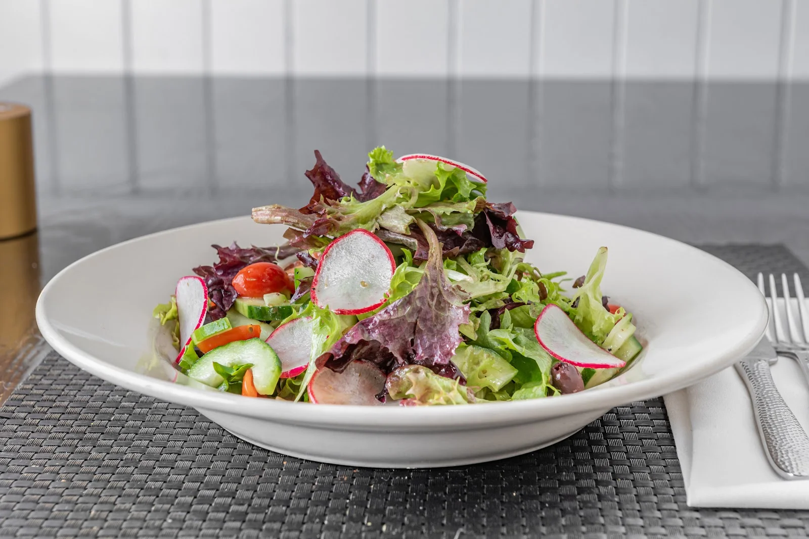 Best Salads in Elmhurst, IL