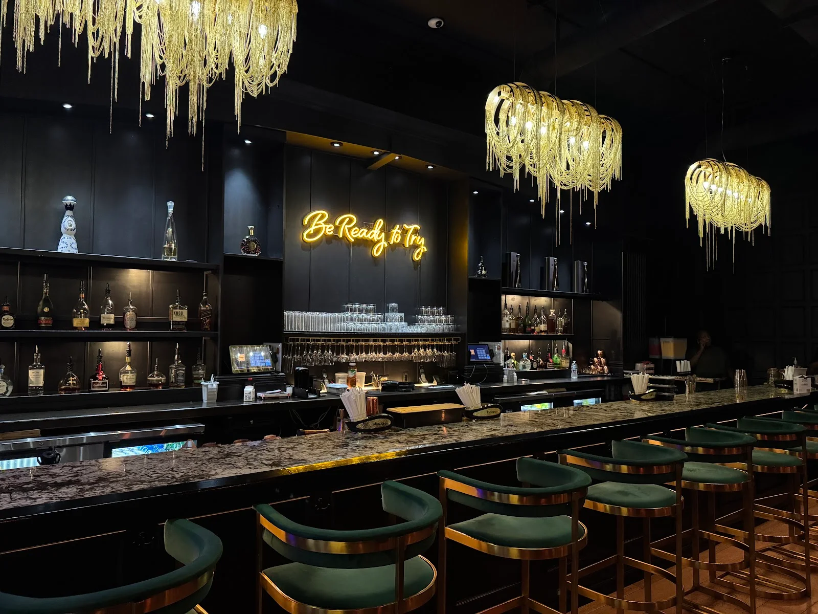 Best Crab Cakes in West Town, Chicago