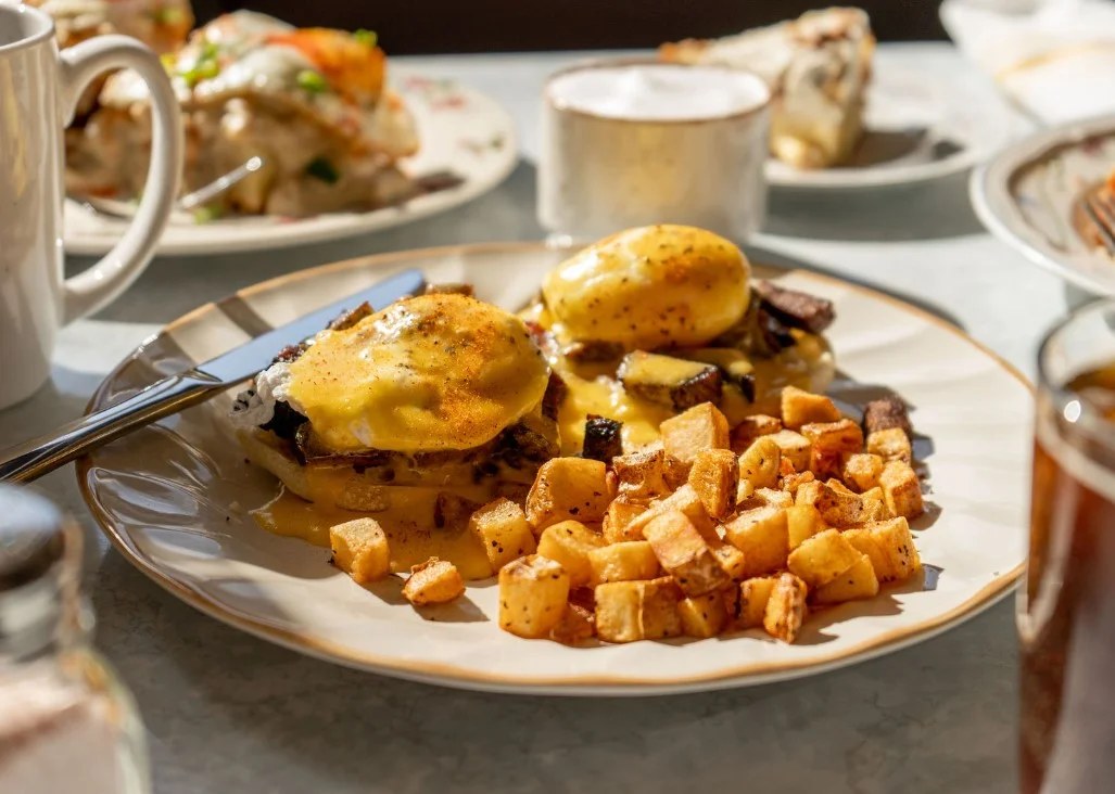Best Eggs Benedict in North Center, Chicago