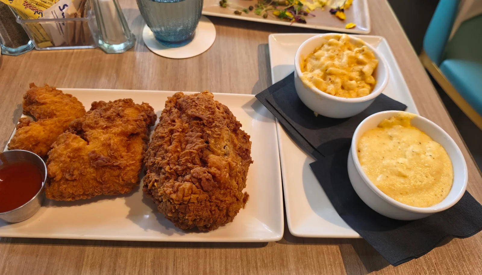 Best Fried Chicken in Hyde Park, Chicago