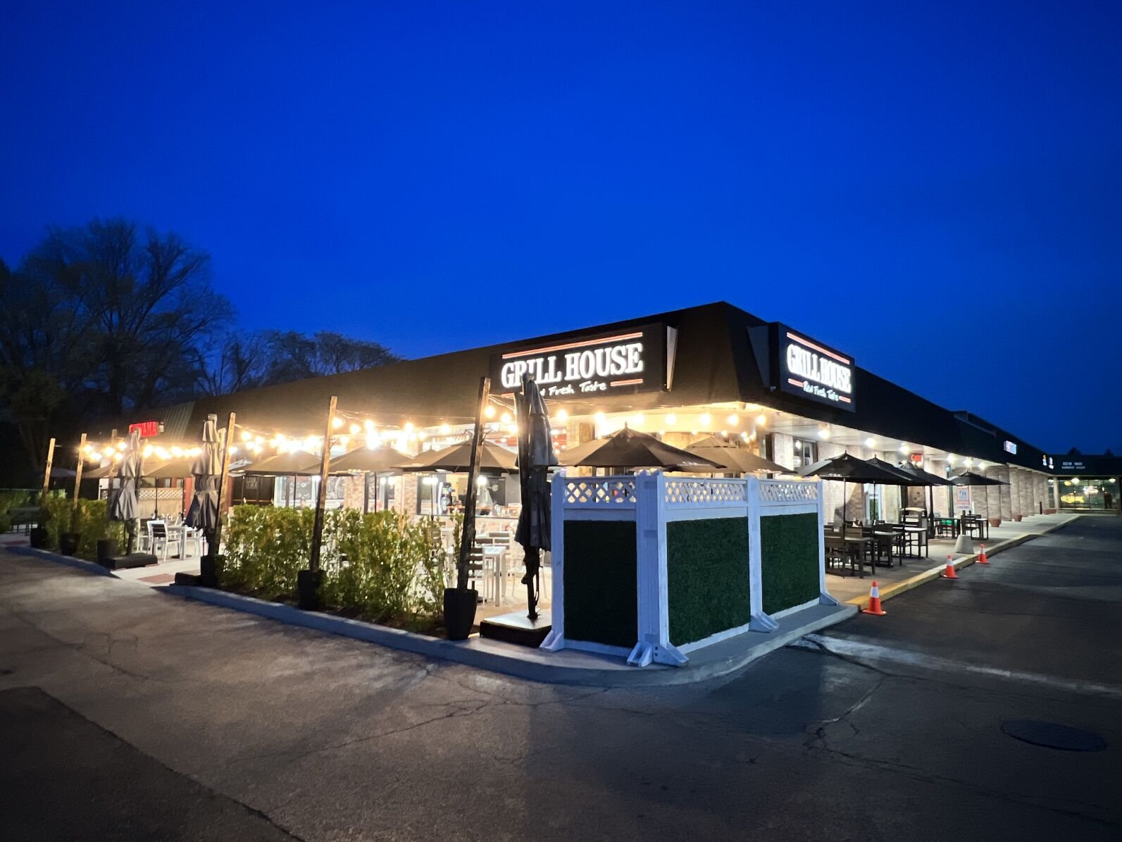Best Pitas & Wraps in Northbrook, IL
